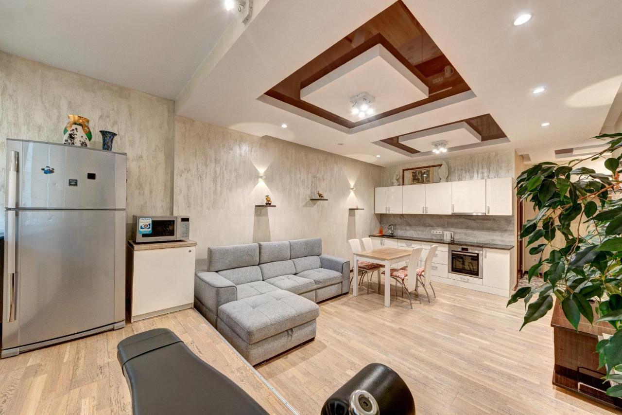 Apartments Near Kiev Botanical Garden Ym.Hryshka Exterior photo